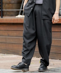 ポリトロ タックワイドテーパードパンツ