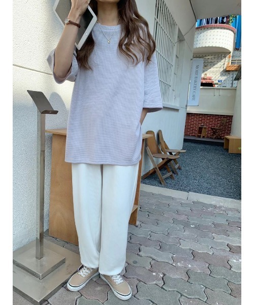 SpRay(スプレイ)の「ワッフルサイドスリットショートスリーブ(Tシャツ/カットソー・レディース・ホワイト/ライトグレー/ブラック/グレー/ピンク/アイボリー/モカ/ライトカーキ・FREE)」の5枚目の写真