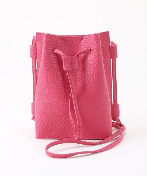 frames RAY CASSIN(フレームスレイカズン)の「バックポケ巾着ミニショルダー(ショルダーバッグ・レディース・ブラック/ピンク/シルバー/キナリ・FREE)」の4枚目の写真