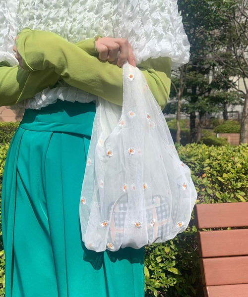 lala Born（ララボーン）の「マーガレットチュールバッグ（ハンドバッグ・レディース・ライトブルー/アイボリー・FREE）」の6枚目の写真