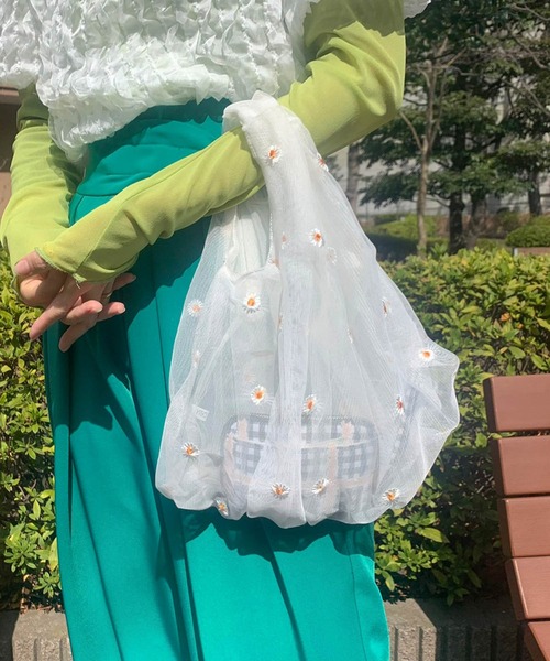 lala Born（ララボーン）の「マーガレットチュールバッグ（ハンドバッグ・レディース・ライトブルー/アイボリー・FREE）」の7枚目の写真