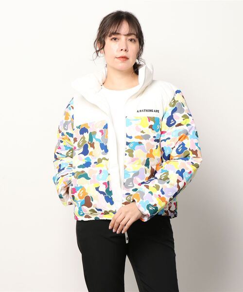 A BATHING APE(アベイシングエイプ)の「MULTI CAMO SHORT DOWN JACKET L(ダウンジャケット/コート・レディース・ホワイト/ブラック・X-SMALL/SMALL)」の10枚目の写真