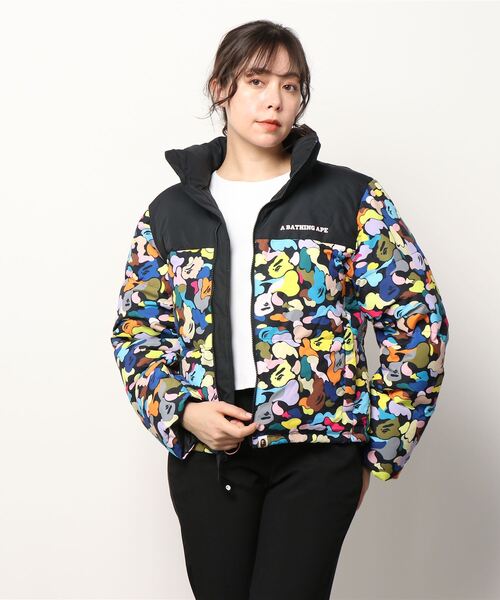 A BATHING APE(アベイシングエイプ)の「MULTI CAMO SHORT DOWN JACKET L(ダウンジャケット/コート・レディース・ホワイト/ブラック・X-SMALL/SMALL)」の11枚目の写真