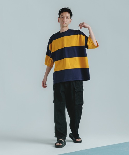 ADAM ET ROPE'（アダムエロペ）の「【WEB限定】ビッグボーダー ハーフスリーブ ルーズニット Tシャツ（Tシャツ/カットソー・メンズ・ブラック/ネイビー/ピンク・M/L）」の6枚目の写真