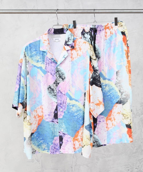 TopIsm(トップイズム)の「ワイドシルエット 総柄無地 半袖オープンカラーシャツ&ハーフパンツセットアップ(シャツ/ブラウス・メンズ・ネイビー/チャコールグレー/ブラック/ブラック系1/ブラック系5/グレー系/ネイビー系/ブルー系/ホワイト系その他/ブルー・M/L/XL)」の10枚目の写真