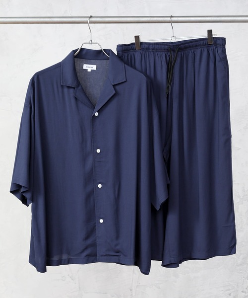 TopIsm(トップイズム)の「ワイドシルエット 総柄無地 半袖オープンカラーシャツ&ハーフパンツセットアップ(シャツ/ブラウス・メンズ・ネイビー/チャコールグレー/ブラック/ブラック系1/ブラック系5/グレー系/ネイビー系/ブルー系/ホワイト系その他/ブルー・M/L/XL)」の8枚目の写真