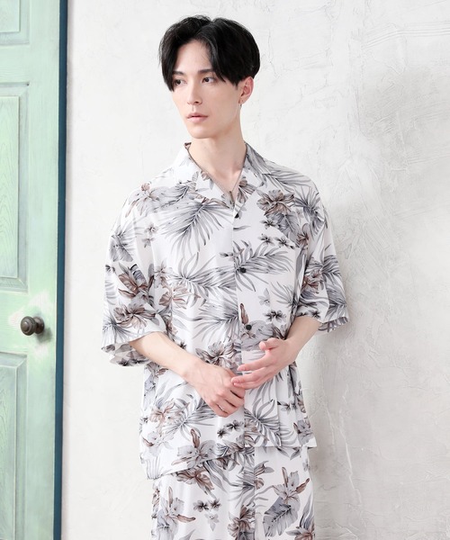 TopIsm(トップイズム)の「ワイドシルエット 総柄無地 半袖オープンカラーシャツ&ハーフパンツセットアップ(シャツ/ブラウス・メンズ・ネイビー/チャコールグレー/ブラック/ブラック系1/ブラック系5/グレー系/ネイビー系/ブルー系/ホワイト系その他/ブルー・M/L/XL)」の12枚目の写真