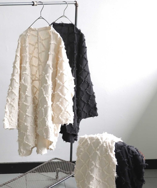 antiqua（アンティカ）の「綿麻フリンジジャケット（テーラードジャケット・レディース・ブラック/ベージュ・FREE）」の18枚目の写真