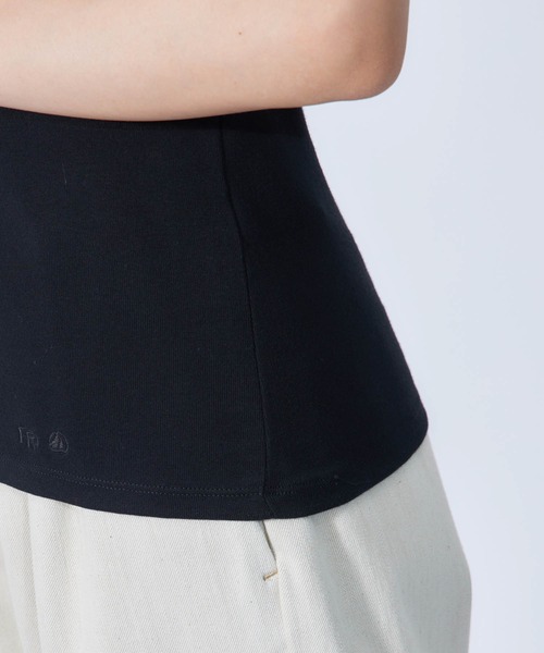 PETIT BATEAU(プチバトー)の「【PETIT BATEAU】TEE-SHIRT ICONIQUE MC COL ROND Coton Epais bio for ROPE'(Tシャツ/カットソー・レディース・ブラック/サックスブルー/ブルー/ホワイト系その他/レッド系その他2・38/36)」の17枚目の写真