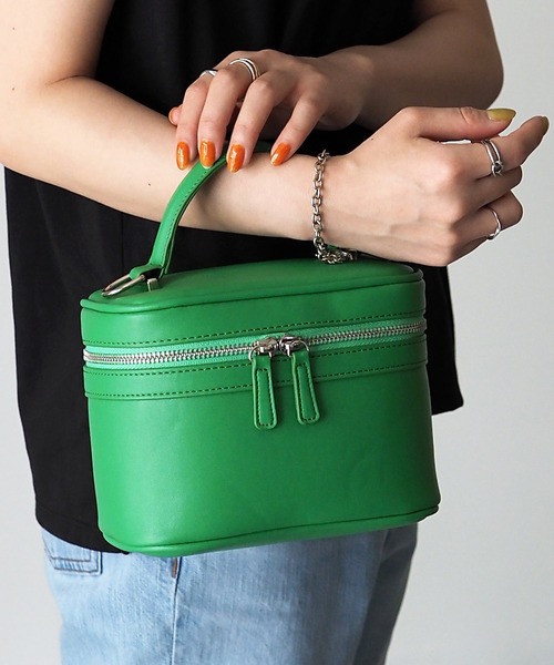 Riberry(リベリー)の「バニティバッグ(ハンドバッグ・レディース・ブラック/アイボリー/ベージュ/グリーン・FREE)」の11枚目の写真