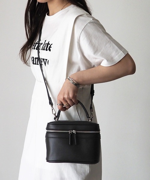 Riberry(リベリー)の「バニティバッグ(ハンドバッグ・レディース・ブラック/アイボリー/ベージュ/グリーン・FREE)」の20枚目の写真