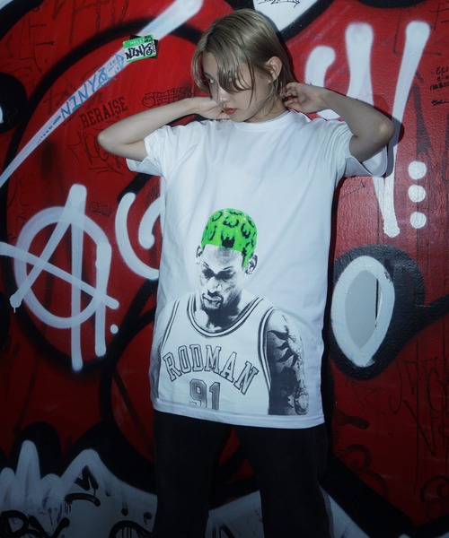 Lulu ＆ Arnie（るるあんどあーにー）の「RODMAN BRAND / ロッドマン ブランド PREMIUM COTTON GRAPHIC T-SHIRT プレミアム コットン グラフィック Tシャツ（Tシャツ/カットソー・メンズ・ホワイト/ブラック・MEDIUM/LARGE/X-LARGE）」の3枚目の写真