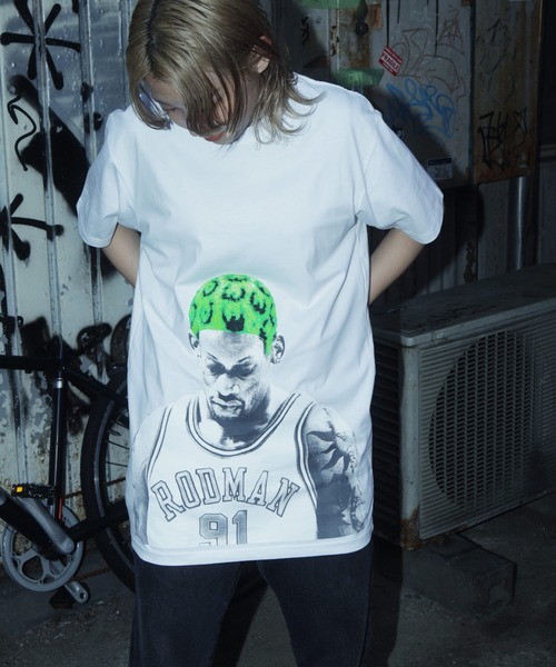Lulu ＆ Arnie（るるあんどあーにー）の「RODMAN BRAND / ロッドマン ブランド PREMIUM COTTON GRAPHIC T-SHIRT プレミアム コットン グラフィック Tシャツ（Tシャツ/カットソー・メンズ・ホワイト/ブラック・MEDIUM/LARGE/X-LARGE）」の5枚目の写真