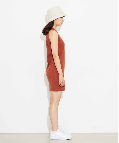 X-girl（エックスガール）の「DEFORMED RIB TANK DRESS/リブタンク ワンピース（ワンピース・レディース・ブラウン/チャコール/ライトグリーン・M/S）」の13枚目の写真