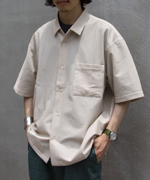 GLOSTER（グロスター）の「【GLOSTER/グロスター】レギュラーカラー シアサッカーオーバーシャツ（シャツ/ブラウス・メンズ・ホワイト系その他4/ブルー系その他7/ベージュ系その他3・L/M）」の2枚目の写真