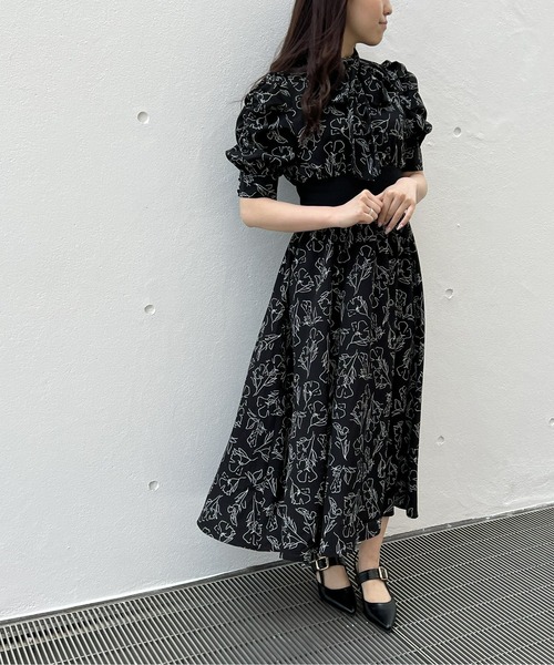 abc une face（アーベーセーアンフェイス）の「花柄ウエストリブ