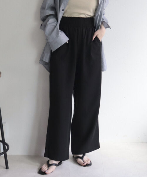 fredy emue(フレディエミュ)の「テンセルリネン イージーセミワイドパンツ【サイズ展開あり】(その他パンツ・レディース・ブラック/ベージュ/ブルー・38/36)」の1枚目の写真