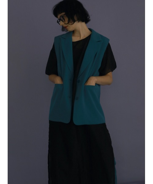 AMAIL（アマイル）の「Bulky water vest（ベスト・レディース・ブラウン/ブルー・FREE）」の5枚目の写真