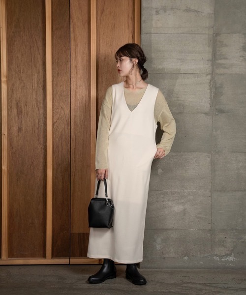 Amiur(エミレ)の「v neck long vest(ベスト・レディース・ブラック/アイボリー・S/M)」の8枚目の写真