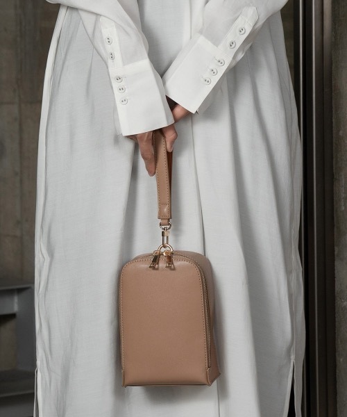 Amiur(エミレ)の「v neck long vest(ベスト・レディース・ブラック/アイボリー・S/M)」の13枚目の写真