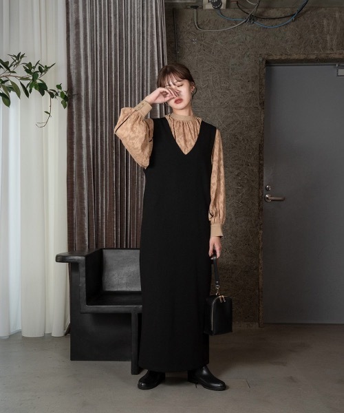 Amiur(エミレ)の「v neck long vest(ベスト・レディース・ブラック/アイボリー・S/M)」の6枚目の写真