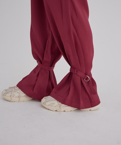 fukuu（フクウ）の「アセテートサテン 2way ワイドパンツ