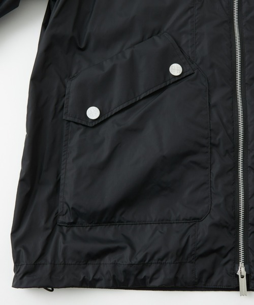 WHITE MOUNTAINEERING（ホワイトマウンテニアリング）の「NYLON LIGHT MA-1（MA-1・メンズ・ブラック・1/2/0）」の5枚目の写真