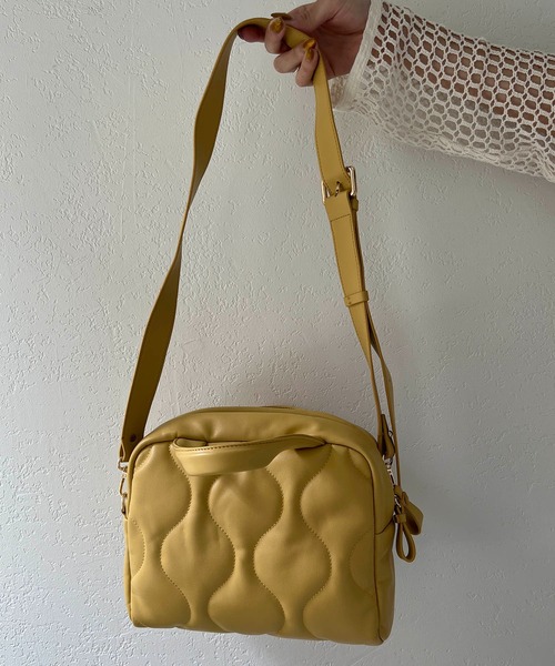 CAPRICIEUX LE'MAGE(カプリシューレマージュ)の「キルト2WAYボストンバッグ(ボストンバッグ・レディース・ブラック/イエロー/アイボリー・FREE)」の16枚目の写真