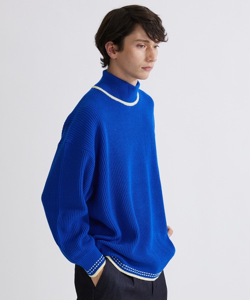 UNITED TOKYO（ユナイテッドトウキョウ）の「ステッチオーバーサイズモックネックニット │ ユニセックス（ニット/セーター・メンズ・ブラック/ブルー/アイボリー/グレー・1/2/3）」の9枚目の写真