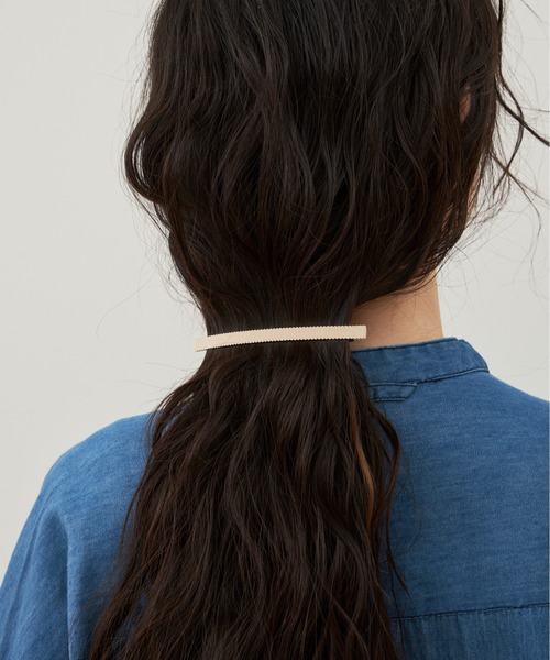 Libra Cue（リブラ キュー）の「グログランリボンバーバレッタ（バレッタ/ヘアクリップ・レディース・ブラック/ベージュ・FREE）」の7枚目の写真