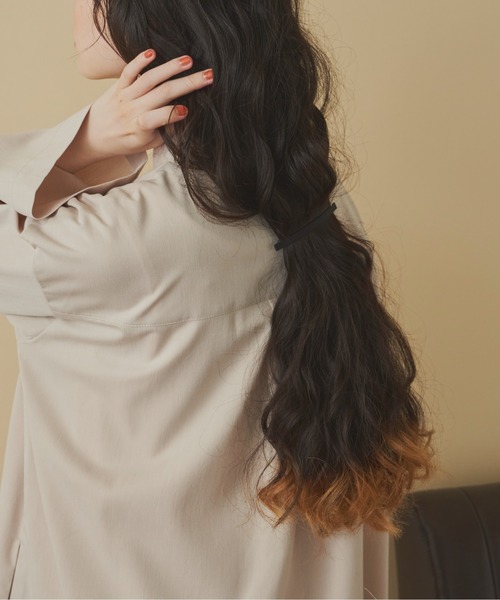 Libra Cue（リブラ キュー）の「グログランリボンバーバレッタ（バレッタ/ヘアクリップ・レディース・ブラック/ベージュ・FREE）」の4枚目の写真