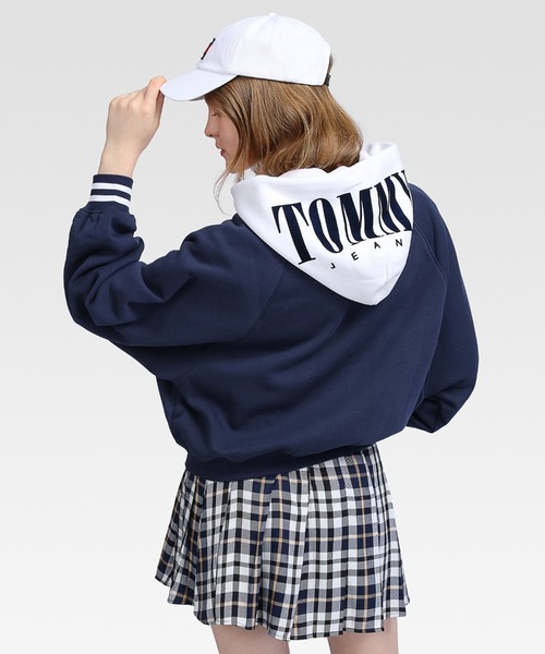 tommy jeans(トミー ジーンズ)の「オーセンティックリラックスパーカー(パーカー・レディース・ネイビー/グリーン・SMALL/MEDIUM/LARGE/X-SMALL)」の11枚目の写真