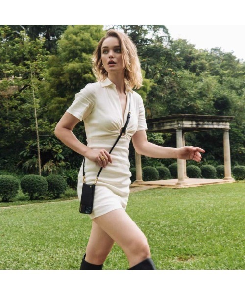 BANDOLIER（バンドリヤー）の「【BANDOLIER】EMMA エマシリーズ iPhone12/12Pro/13/13Pro/14/14Pro/15/15Pro/7/8/SE(第2/第3世代)対応（スマホケース/カバー・レディース・ブラック/ブラック系その他2/グレイッシュベージュ/アイボリー/ベージュ・iPhone 13 Pro/iPhone 7/8/SE(第2/第3世代)/iPhone 12/12 Pro/iPhone 13/iPhone 15/iPhone 15 Pro/iPhone 14/iPhone 14 Pro）」の9枚目の写真