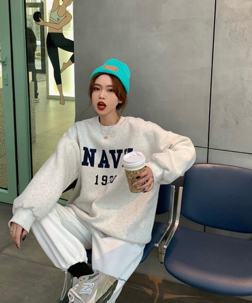 meJane（ミージェーン）の「ビックレタリングデザインスウェットトレーナー（スウェット・レディース・ネイビー/霜降りグレー・FREE）」の8枚目の写真