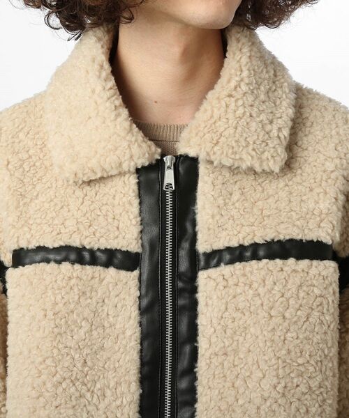 tk.TAKEO KIKUCHI（ティーケータケオキクチ）の「◆B-3カーリーボアブルゾン（ブルゾン・メンズ・ブラック/ライトベージュ・02/03/66）」の3枚目の写真