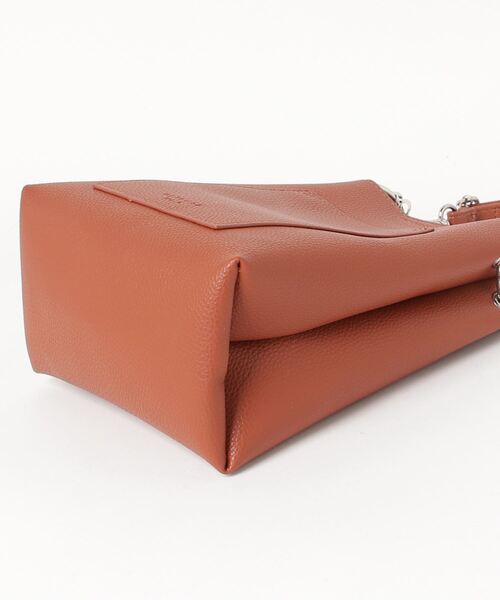 ALTROSE（アルトローズ）の「【ALTROSE】160296 ベル2WAYショルダー 2WAYミニショルダーバッグ 巾着バッグ（ショルダーバッグ・レディース・ベージュ/キャメル/ブラック/アイボリー・FREE）」の6枚目の写真