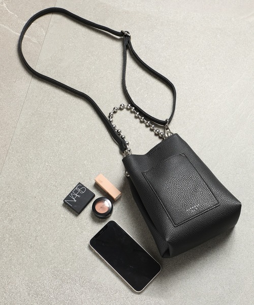 ALTROSE（アルトローズ）の「【ALTROSE】160296 ベル2WAYショルダー 2WAYミニショルダーバッグ 巾着バッグ（ショルダーバッグ・レディース・ベージュ/キャメル/ブラック/アイボリー・FREE）」の3枚目の写真