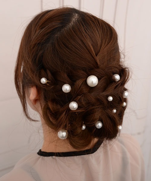 VIBGYOR Women(ヴィブジョー ウィメン)の「【float】パール ヘアピン Uピン【18本セット/ドレス/結婚式/成人式/着物/浴衣】(ヘアピン・レディース・ホワイト×ゴールド/ホワイト×シルバー・FREE)」の13枚目の写真