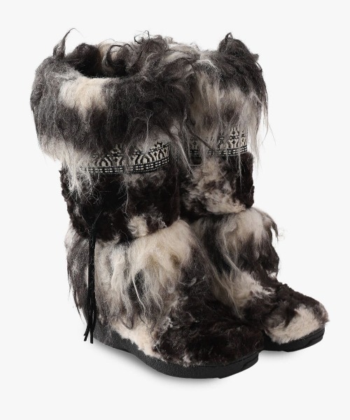 ANNA SUI（アナスイ）の「FOLKLORE BOOT（ブーツ・レディース・ブラック×ホワイト/ブラック・37/38/39/40/36）」の2枚目の写真