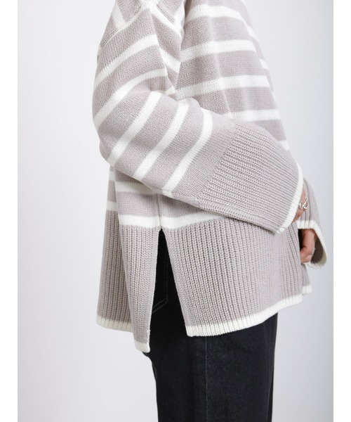 Samansa Mos2 blue（サマンサモスモスブルー）の「ボーダーニットプルオーバー（ニット/セーター・レディース・ブラウン/グレー/キナリ・ﾌﾘ-）」の7枚目の写真