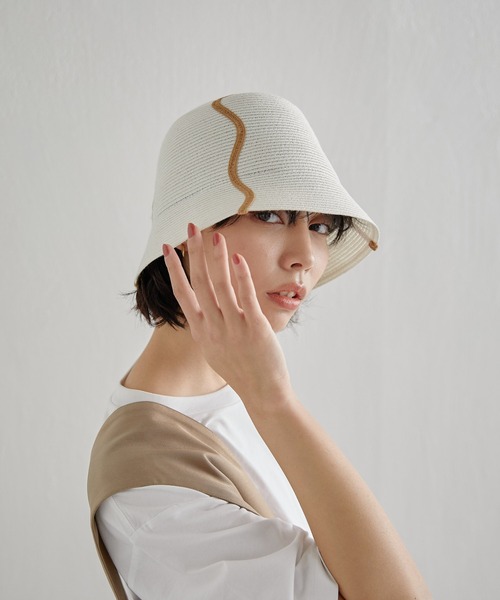 ear PAPILLONNER（イアパピヨネ）の「【SUM1 STYLE（スミスタイル）】ラインバケットハット（ハット・レディース・ブラック/ホワイト・FREE）」の20枚目の写真