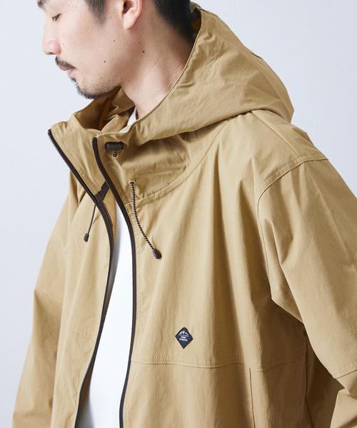 417 EDIFICE（フォーワンセブンエディフィス）の「”追加販売”【WASHER NYLON】 ストレッチ マウンテンパーカー（マウンテンパーカー・メンズ・グリーン/グレー/ベージュ/ブラック・X-LARGE/LARGE/SMALL/MEDIUM）」の19枚目の写真