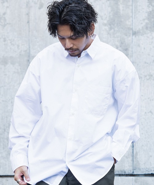 CavariA（キャバリア）の「『CavariA/キャバリア』ブロードオーバーサイズシャツ（シャツ/ブラウス・メンズ・ベージュ/ブラウン/ホワイト/ブルー/ブルー系1/モカ/ホワイト系1/ブルー系2・M/L）」の3枚目の写真