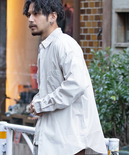 CavariA（キャバリア）の「『CavariA/キャバリア』ブロードオーバーサイズシャツ（シャツ/ブラウス・メンズ・ベージュ/ブラウン/ホワイト/ブルー/ブルー系1/モカ/ホワイト系1/ブルー系2・M/L）」の16枚目の写真