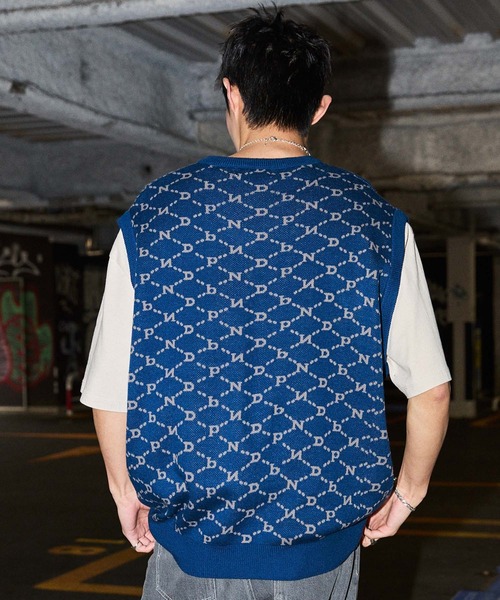 NYUDROP(ニュードロップ)の「【NYUDROP】MONOGRAM KNIT VEST / モノグラムニットベスト(ベスト・メンズ・ベージュ/イエロー/ダークブルー/ブラック・L/XL/M)」の17枚目の写真