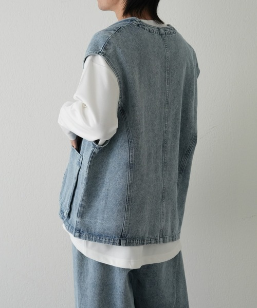 COLONY 2139（コロニートゥーワンスリーナイン）の「デニムワークベスト（ベスト・メンズ・スカイブルー/グレー・MEDIUM/LARGE）」の13枚目の写真