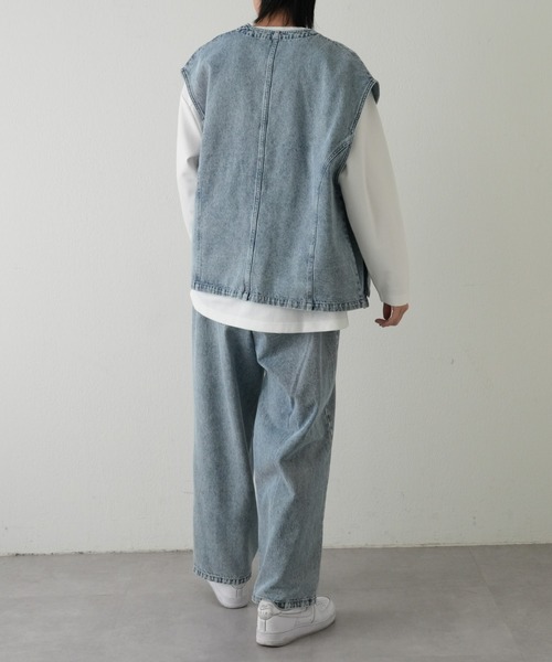 COLONY 2139（コロニートゥーワンスリーナイン）の「デニムワークベスト（ベスト・メンズ・スカイブルー/グレー・MEDIUM/LARGE）」の10枚目の写真