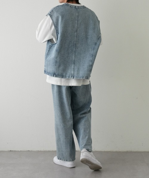 COLONY 2139（コロニートゥーワンスリーナイン）の「デニムワークベスト（ベスト・メンズ・スカイブルー/グレー・MEDIUM/LARGE）」の21枚目の写真