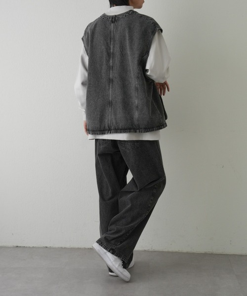 COLONY 2139（コロニートゥーワンスリーナイン）の「デニムワークベスト（ベスト・メンズ・スカイブルー/グレー・MEDIUM/LARGE）」の11枚目の写真