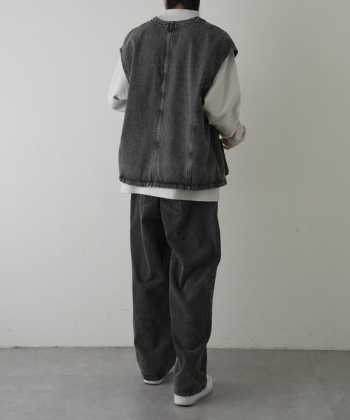 COLONY 2139（コロニートゥーワンスリーナイン）の「デニムワークベスト（ベスト・メンズ・スカイブルー/グレー・MEDIUM/LARGE）」の6枚目の写真